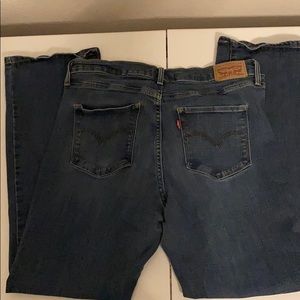 Levi 315 Shaping Bootcut Jeans